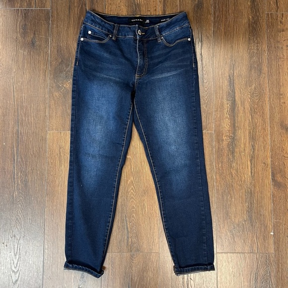 TAHARI MID-RISE STRETCH DENIM ANKLE JEANS SZ 6/28 - Picture 3 of 8